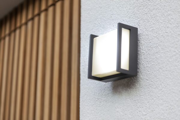 Lutec Qubo kleine wandlamp
