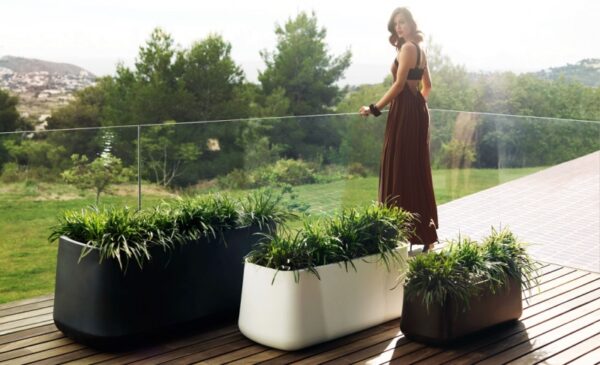 Vondom Jardiniere Vasija Wit / RGB LED Verlicht